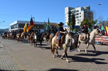 Foto - Caminhada Cívica em homenagem à Patria e aos 55 anos de Anta Gorda