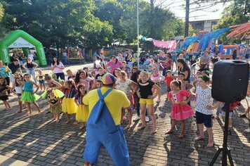 Foto - Carnaval Infantil ocorreu neste domingo