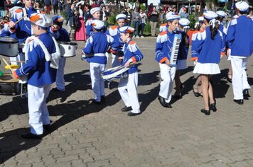 Foto - Caminhada Cívica em homenagem à Patria e aos 55 anos de Anta Gorda