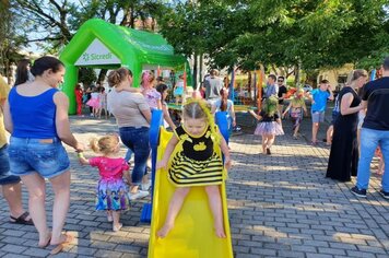 Foto - Carnaval Infantil ocorreu neste domingo