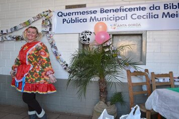 Foto - 1ª Quermesse Beneficente da Biblioteca Pública Cecília Meireles