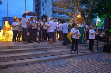 Foto - Festa em honra aos Santos Reis