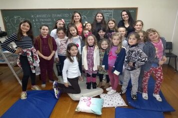 Foto - Férias Escolares na Biblioteca 