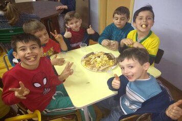 Foto - Férias Escolares na Biblioteca 