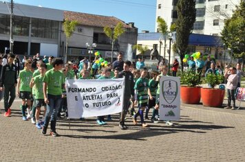 Foto - Caminhada Cívica em homenagem à Patria e aos 55 anos de Anta Gorda