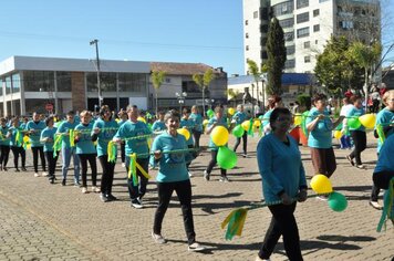 Foto - Caminhada Cívica em homenagem à Patria e aos 55 anos de Anta Gorda