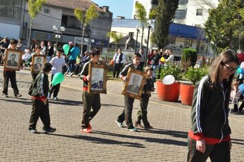 Foto - Caminhada Cívica em homenagem à Patria e aos 55 anos de Anta Gorda