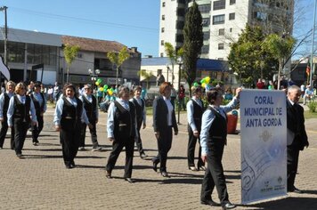 Foto - Caminhada Cívica em homenagem à Patria e aos 55 anos de Anta Gorda