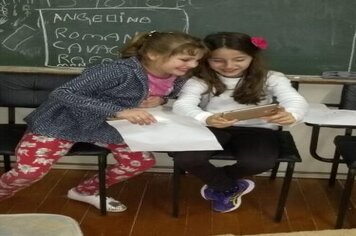 Foto - Férias Escolares na Biblioteca 