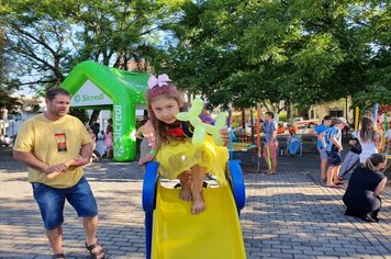 Foto - Carnaval Infantil ocorreu neste domingo