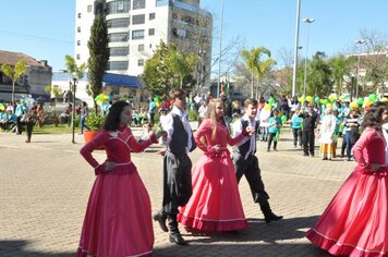 Foto - Caminhada Cívica em homenagem à Patria e aos 55 anos de Anta Gorda