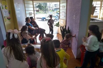 Foto - Férias Escolares na Biblioteca 