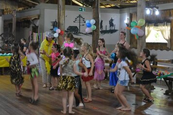 Foto - Carnaval Infantil - Projeto Férias na Biblioteca