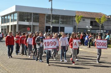 Foto - Caminhada Cívica em homenagem à Patria e aos 55 anos de Anta Gorda