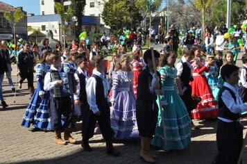 Foto - Caminhada Cívica em homenagem à Patria e aos 55 anos de Anta Gorda