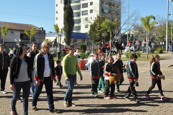 Foto - Caminhada Cívica em homenagem à Patria e aos 55 anos de Anta Gorda