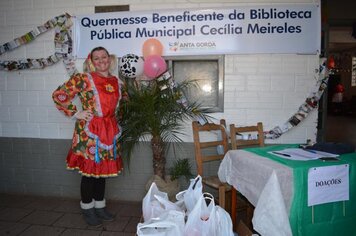 Foto - 1ª Quermesse Beneficente da Biblioteca Pública Cecília Meireles