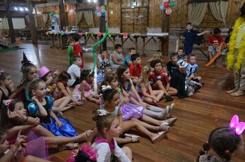 Foto - Carnaval Infantil - Projeto Férias na Biblioteca