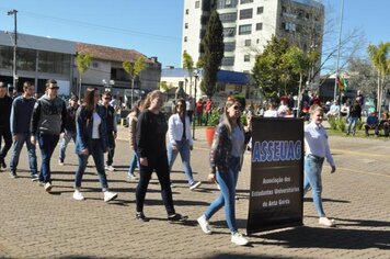 Foto - Caminhada Cívica em homenagem à Patria e aos 55 anos de Anta Gorda