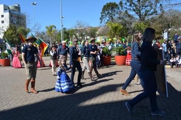 Foto - Caminhada Cívica em homenagem à Patria e aos 55 anos de Anta Gorda