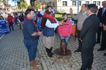 Foto - Caminhada Cívica em homenagem à Patria e aos 55 anos de Anta Gorda