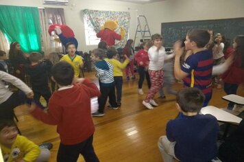 Foto - Férias Escolares na Biblioteca 