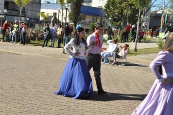 Foto - Caminhada Cívica em homenagem à Patria e aos 55 anos de Anta Gorda