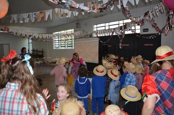 Foto - 1ª Quermesse Beneficente da Biblioteca Pública Cecília Meireles