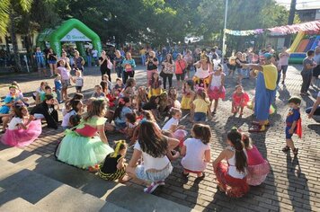 Foto - Carnaval Infantil ocorreu neste domingo