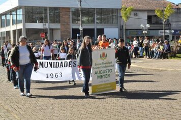 Foto - Caminhada Cívica em homenagem à Patria e aos 55 anos de Anta Gorda