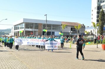 Foto - Caminhada Cívica em homenagem à Patria e aos 55 anos de Anta Gorda