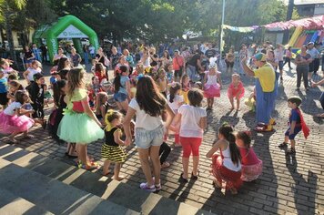 Foto - Carnaval Infantil ocorreu neste domingo