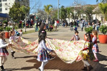 Foto - Caminhada Cívica em homenagem à Patria e aos 55 anos de Anta Gorda