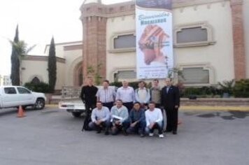 Comitiva antagordense busca conhecimentos sobre noz pecan na Argentina