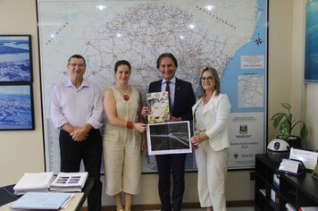 Lideranças de Anta Gorda apresentam demandas ao secretário Costella