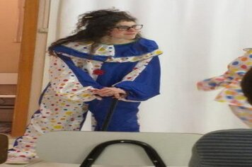 A arte de atuar e impactar por meio do teatro