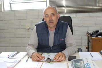 Praça recebe iluminação de LED