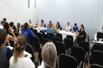 Reunião tratou do intenso barulho em ambientes públicos e venda de bebidas para menores