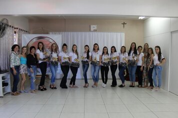 Em último encontro, candidatas à Corte de Anta Gorda se preparam para reta final