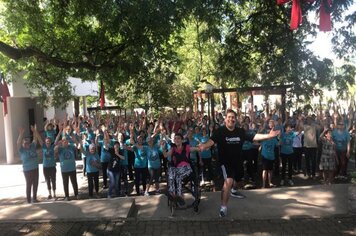 Em clima de animação, grupos de dança do Cras encerram atividades