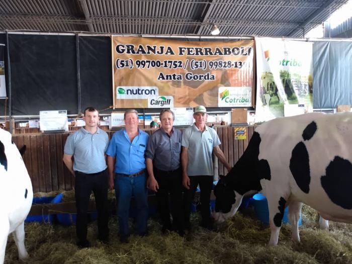 Celso e Joelmo estão na Expointer apoiando os produtores