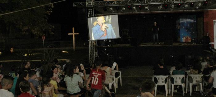 Celsinho foi homenageado durante Noite Natalina