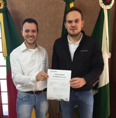 Ocorre mais uma entrega de premiação do Sorteio da Nota Fiscal Gaúcha 2019