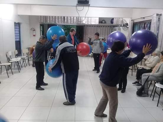 Grupos de PCDs: Ser especial também é fazer a diferença