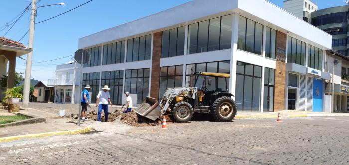 Rua Dr. Campos receberá capeamento asfáltico