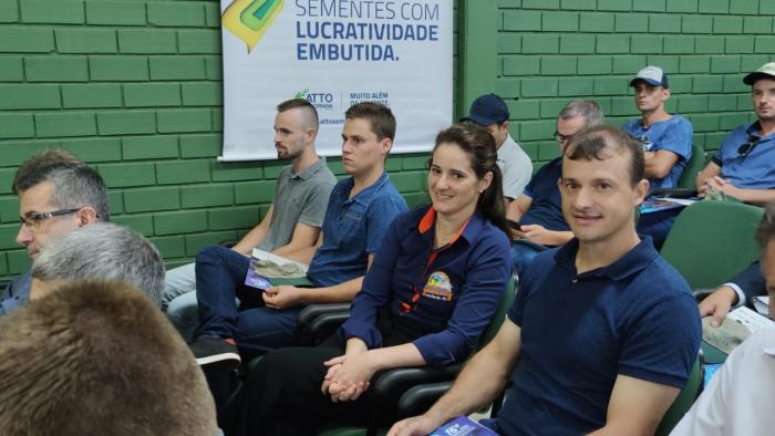 Madalena e Joelmo estão participando do 16° Fórum Estadual do Leite