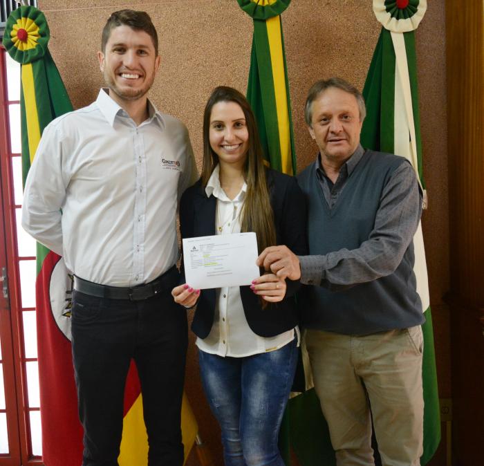 Entrega Oficial da Premiação do 1º Sorteio da Compra Premiada 2019.